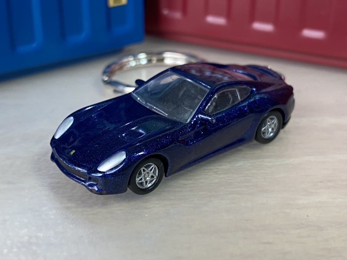 ●◎フェラーリ 599 GTB 紺色 キーホルダー◎●オリジナル加工品 Ferrari カーアクセサリー ミニカー ハンドクラフト ハンドメイド 雑貨_画像1