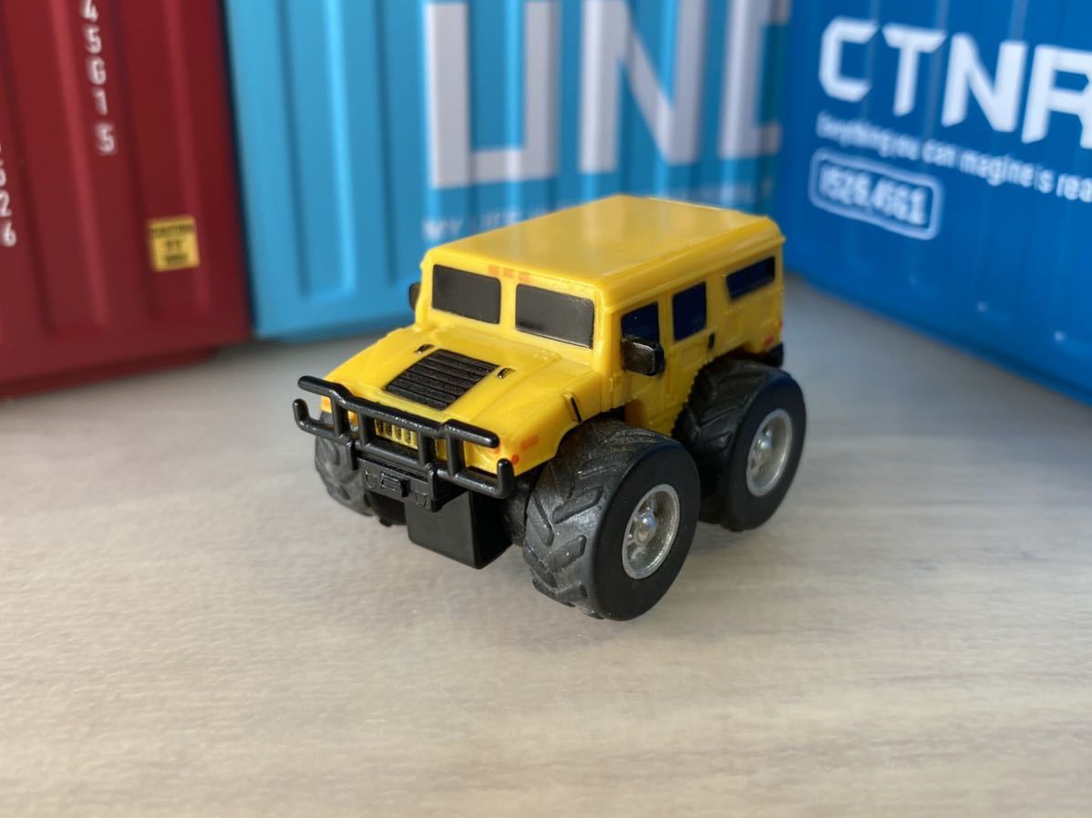 ●◎HUMMER H1 黄色 キーホルダー◎●1 オリジナル加工品 カーアクセサリー ミニカー ハンドクラフト ハンドメイド ハマー_画像1