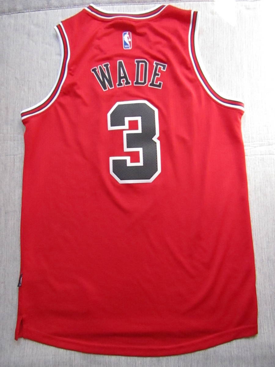 美品 NBA BULLS WADE #3 ドウェイン・ウェイド adidas製 SWINGMAN シカゴ・ブルズ ユニフォーム　アディダス　ジャージ スウィングマン