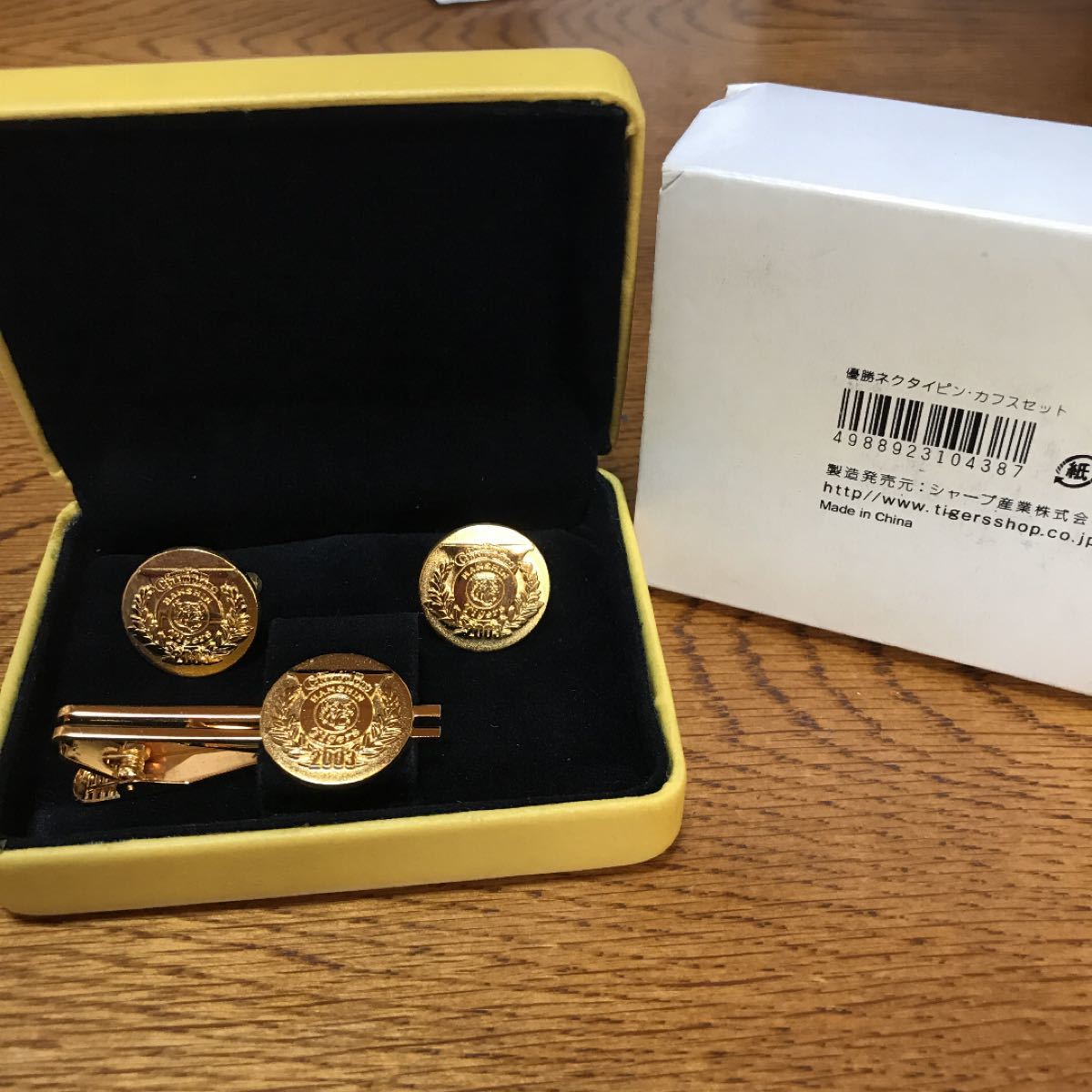 阪神タイガース ネクタイピン カフスセット 未使用 - 通販