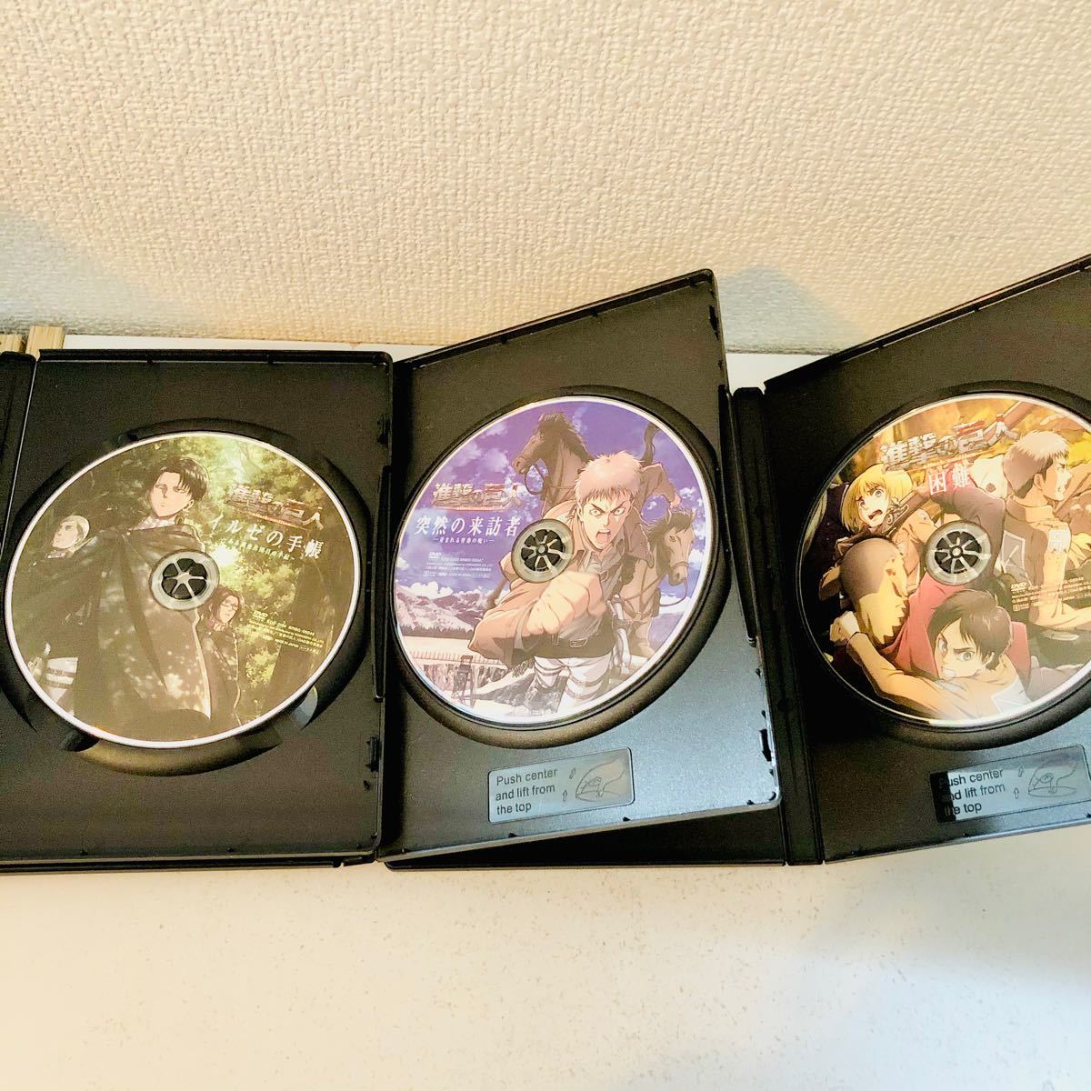 【匿名配送】進撃の巨人 12巻13巻14巻 限定版 DVDセット【送料無料】
