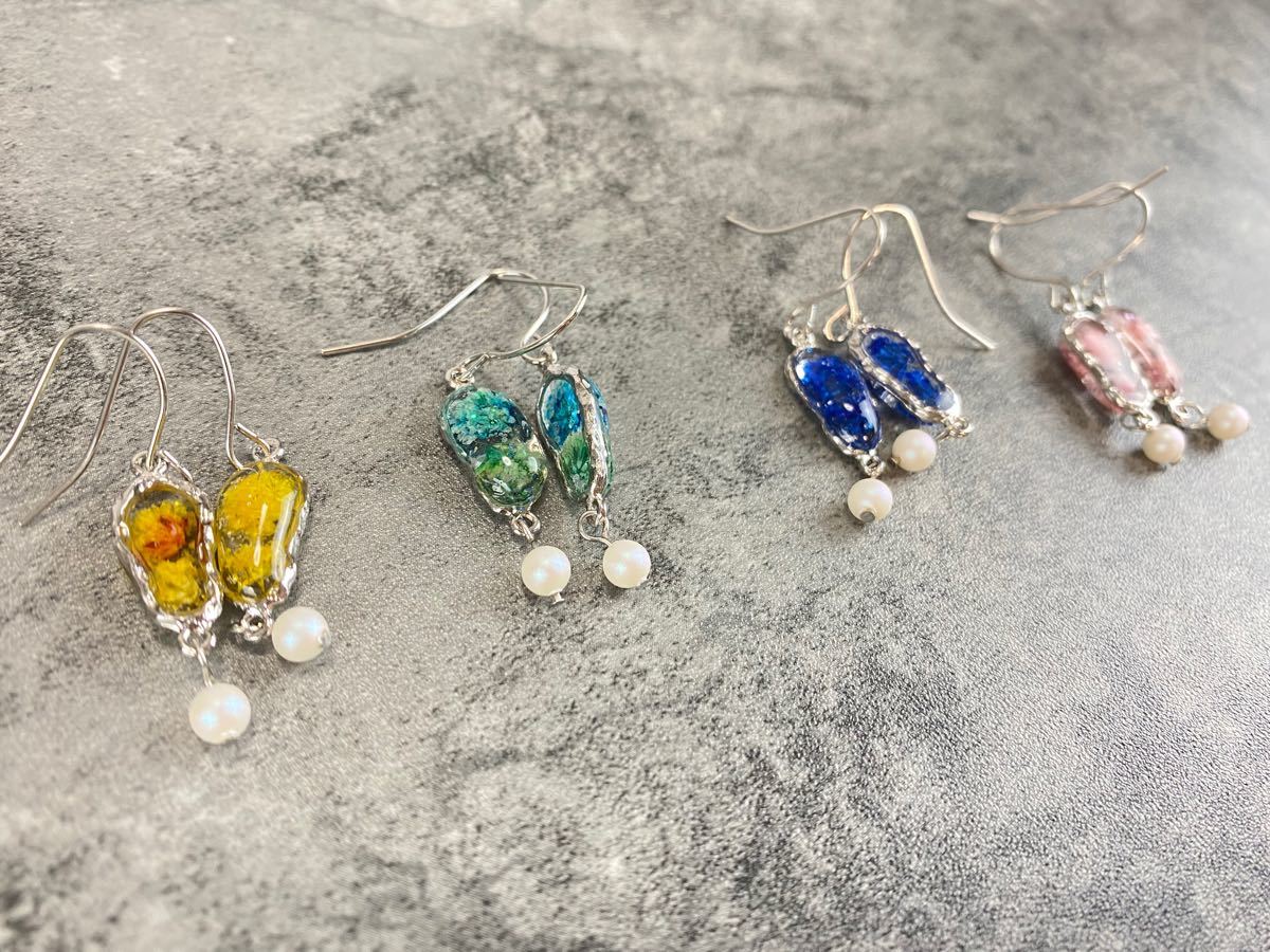 Paypayフリマ ベビーピンク Dry Flower 小さな花束 イヤリング ピアス Paypayフリマ ベビーピンク Dry Flower 小さな花束 イヤリング ピアス