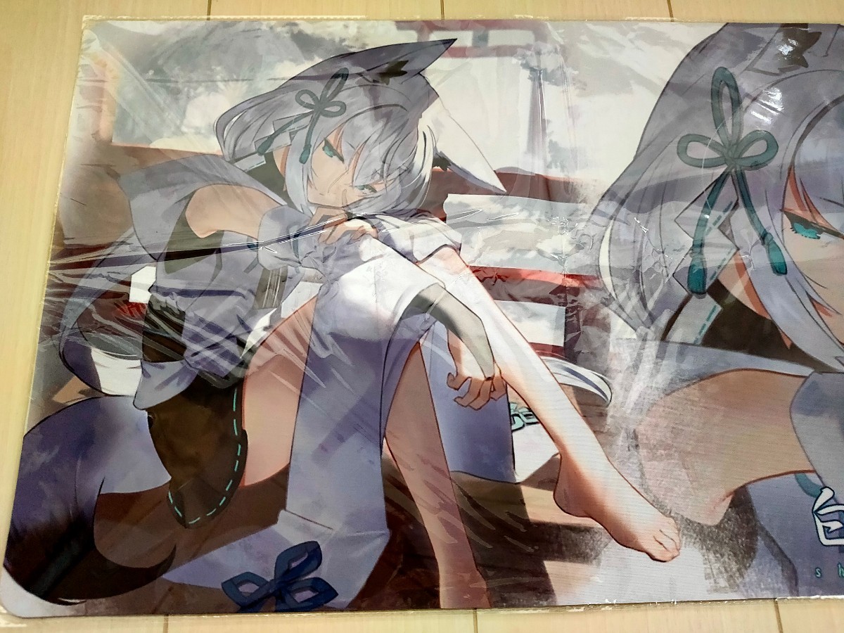 ホロライブ 白上フブキ プレイマット ラバーマット 35×60cm ホロライブ 白上フブキ プレイマット ラバーマット 35×60cm