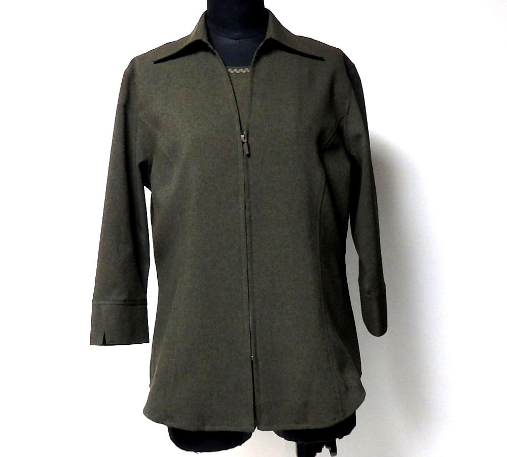 300円 安心の定価販売 ダークブラウン系 タンクトップ七分袖ジップジャケット アンサンブル 11rサイズ 300円 安心の定価販売 ダークブラウン系 タンクトップ七分袖ジップジャケット アンサンブル 11rサイズ