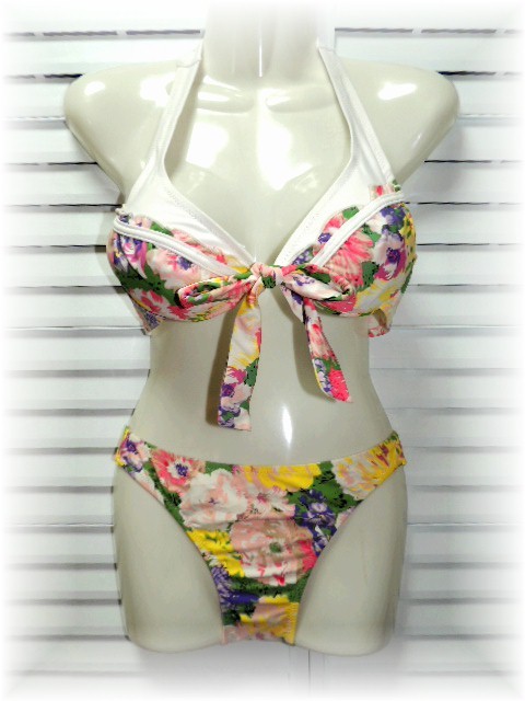 * separate swimsuit bikini skirt set 7 number /S white ground × floral print *