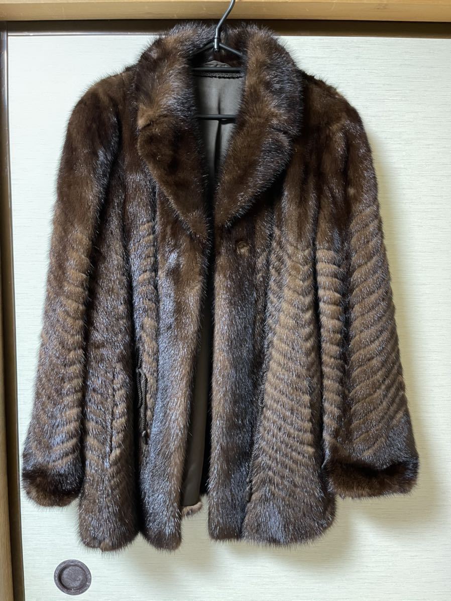 最高級毛皮 デザインミンクファージャケット リアルファー MINK 毛質艶か柔らか ダークブラウン 美品 Ｍサイズ