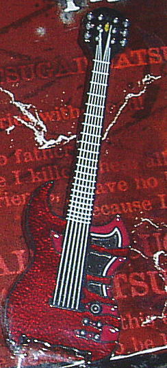 『デトロイト・メタル・シティ』クラウザー様の赤いギターピンバッジ_画像2