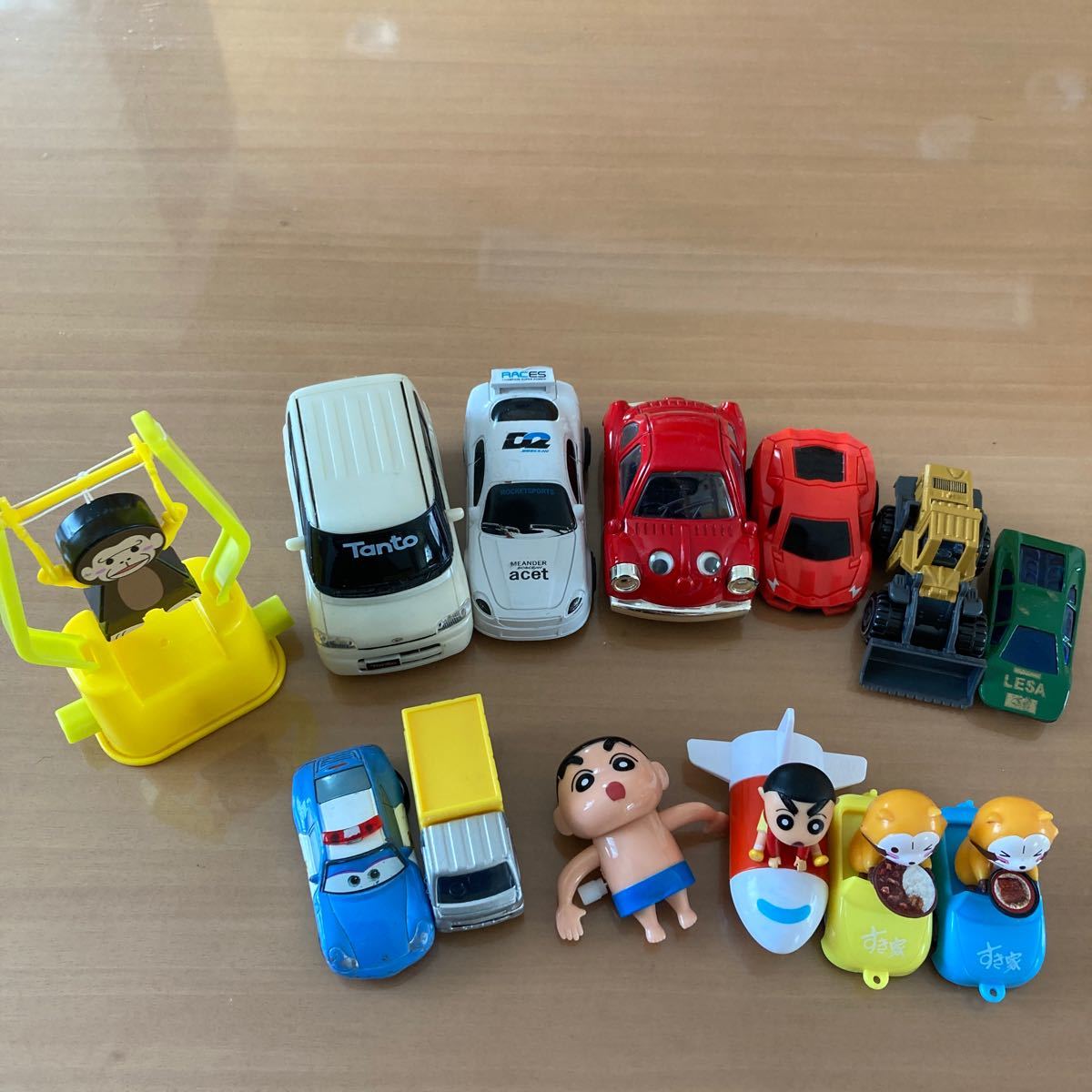 Paypayフリマ おもちゃセット ミニカー トミカ プルバック 車 すき家 クレヨンしんちゃん ラスカル 子供 Paypayフリマ おもちゃセット ミニカー トミカ プルバック 車 すき家 クレヨンしんちゃん ラスカル 子供