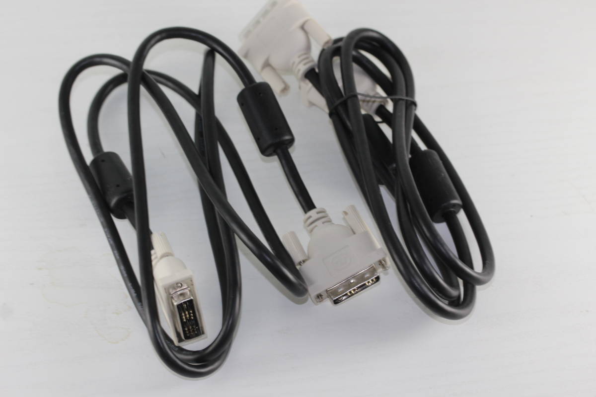 D-sub 15pin cable X4 DVI-D single link cable X2