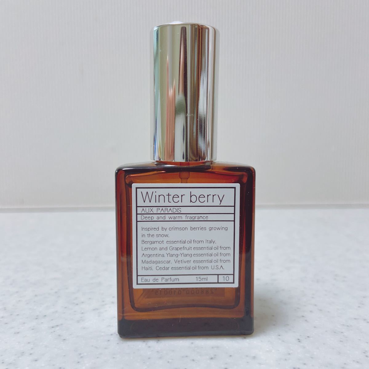 AUX PARADIS ウィンターベリー 75g ハンドクリーム