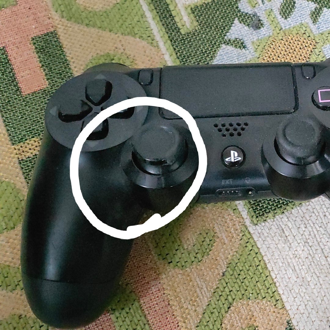 PlayStation4 PS4 500GB コントローラー2個　PSカメラセット