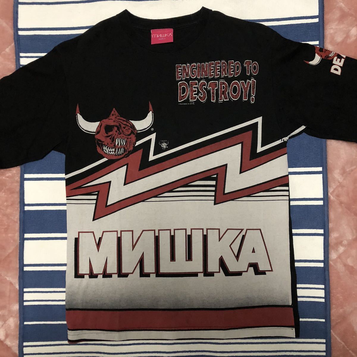 ミシカ MISHKA ロンＴ 新品未使用 サイズＬ ホワイト 目玉プリント - T