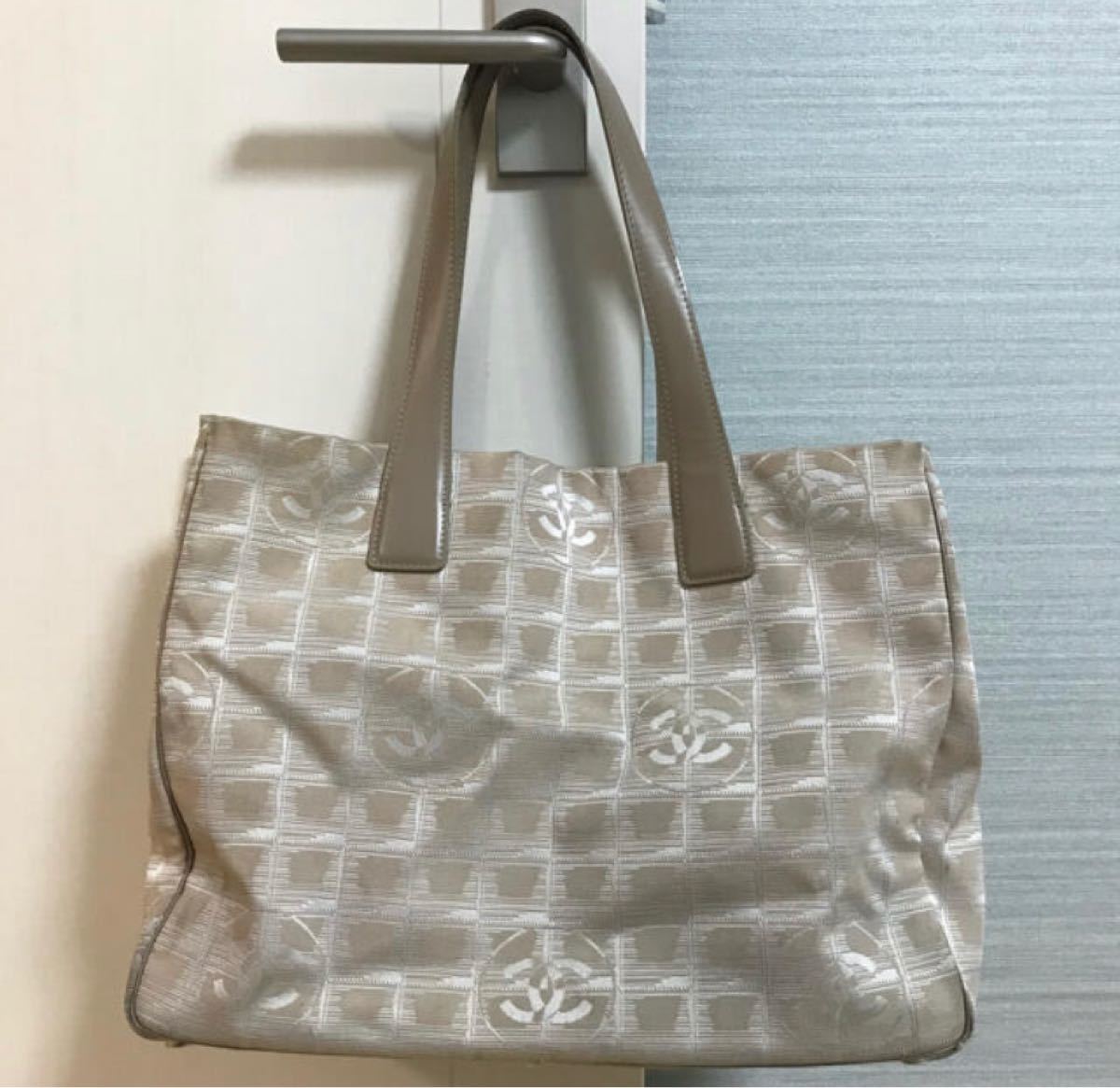 正規品　CHANEL ニュートラベルライン　ベージュ シャネル トートバッグ