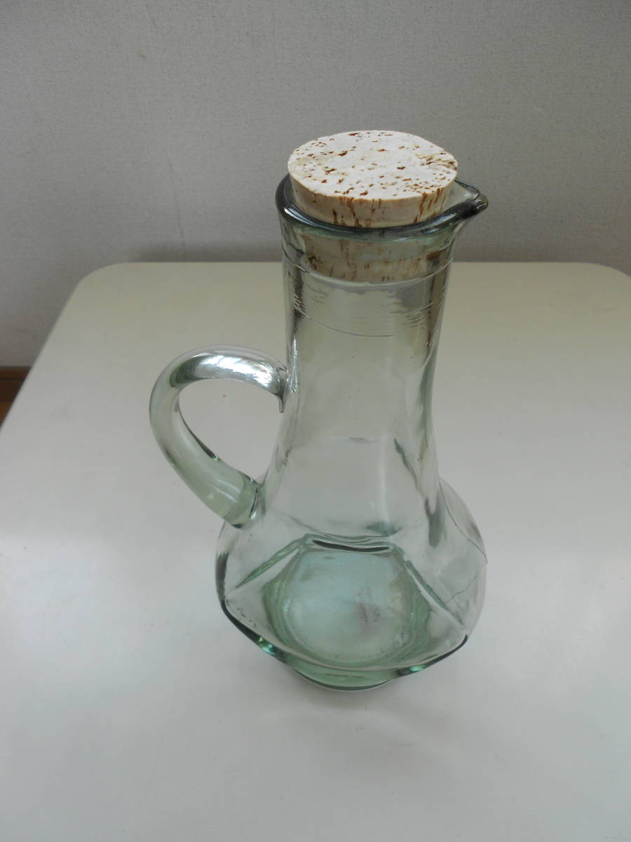 [ unused ]*. stylish glass bottle * pitcher * vase * decanter *.