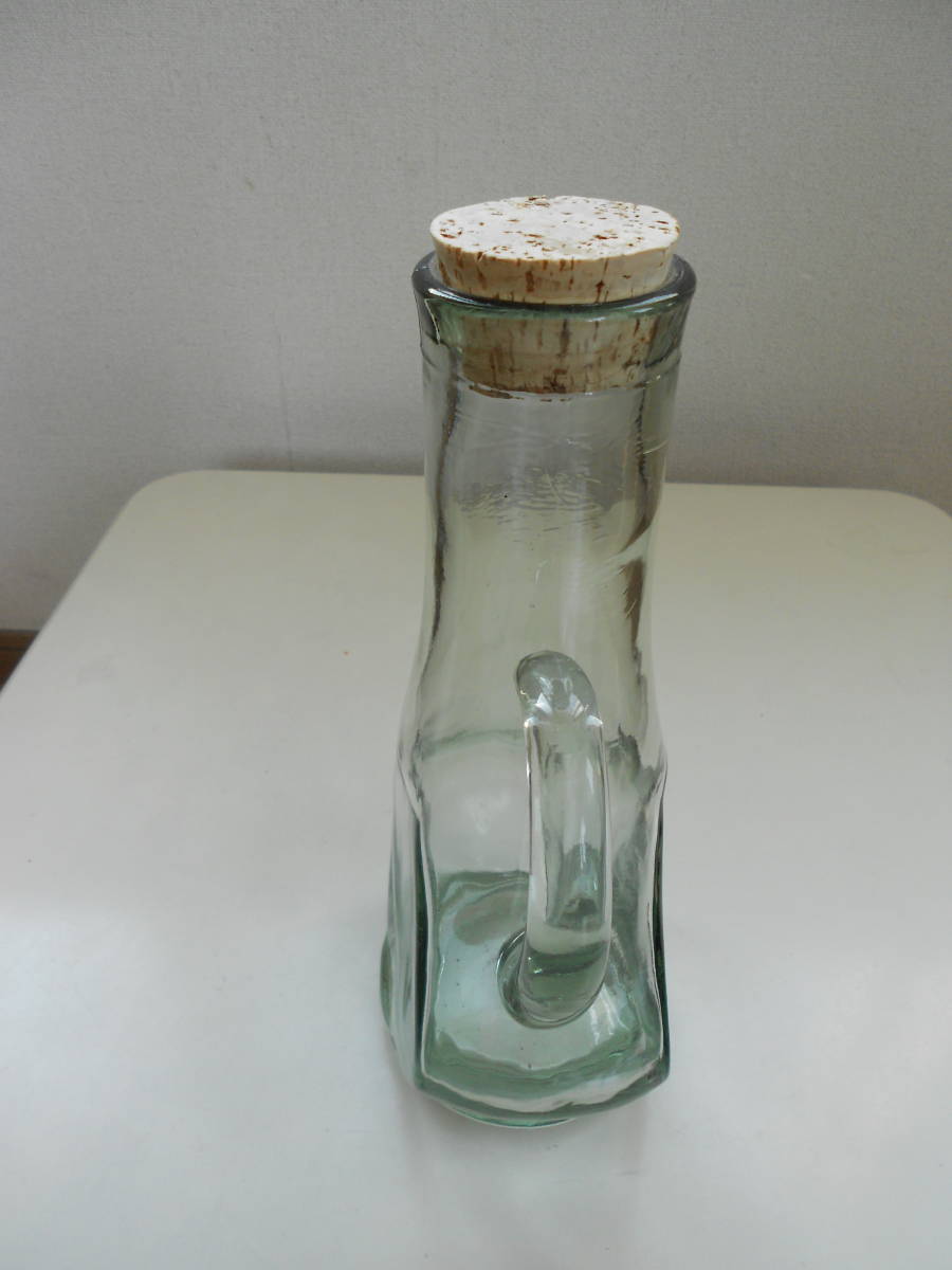 [ не использовался ]*. стильный стекло бутылка * кувшин * ваза * графин *.