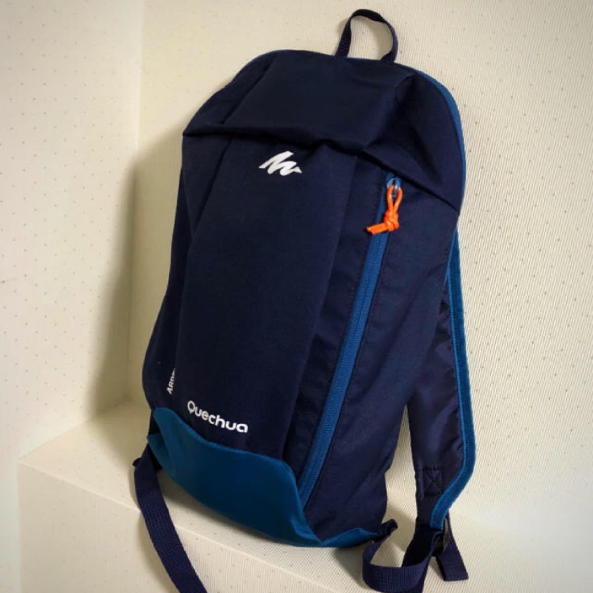 登山 アウトドア バックパック リュック 10L ネイビー系