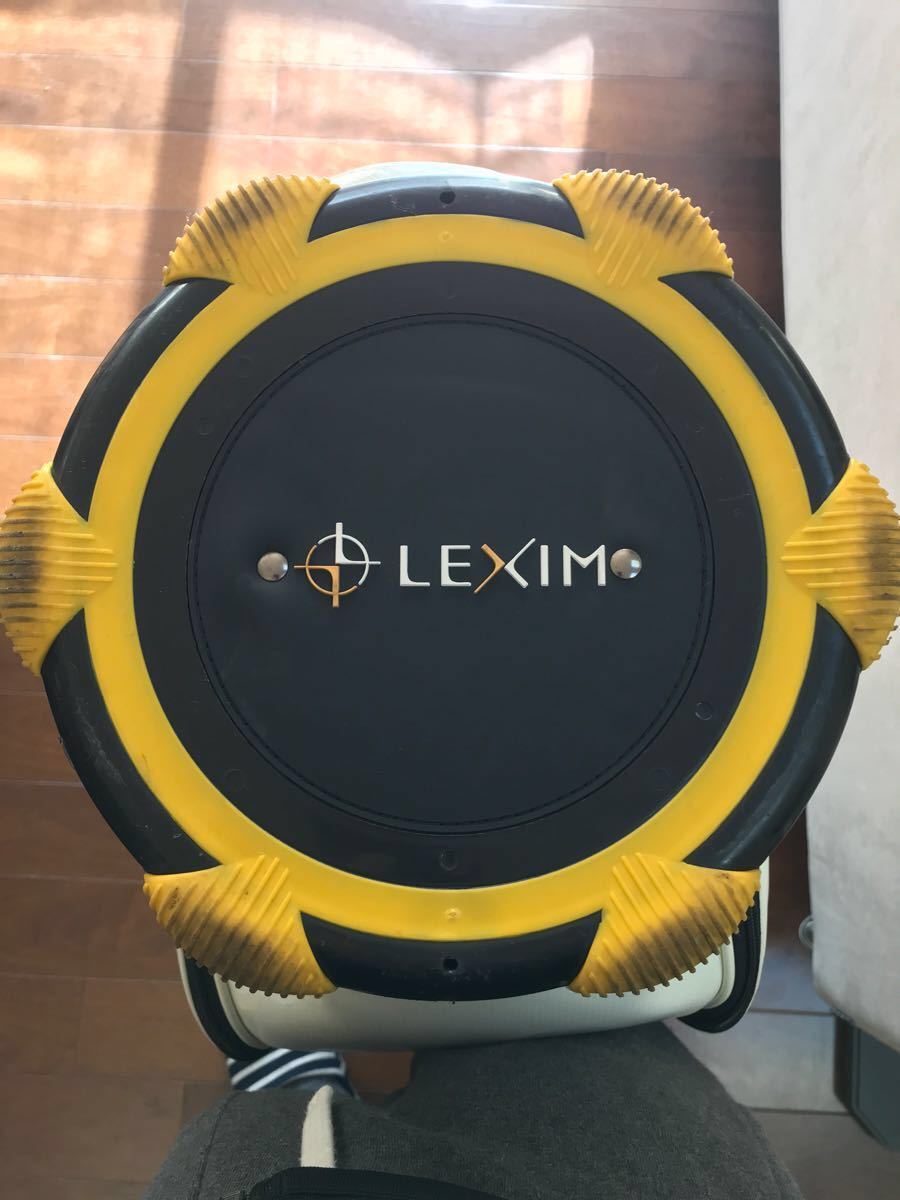 希少】ライザップGOLF LEXIM キャディバッグ 白|Yahoo!フリマ 希少】ライザップGOLF LEXIM キャディバッグ 白|Yahoo!フリマ