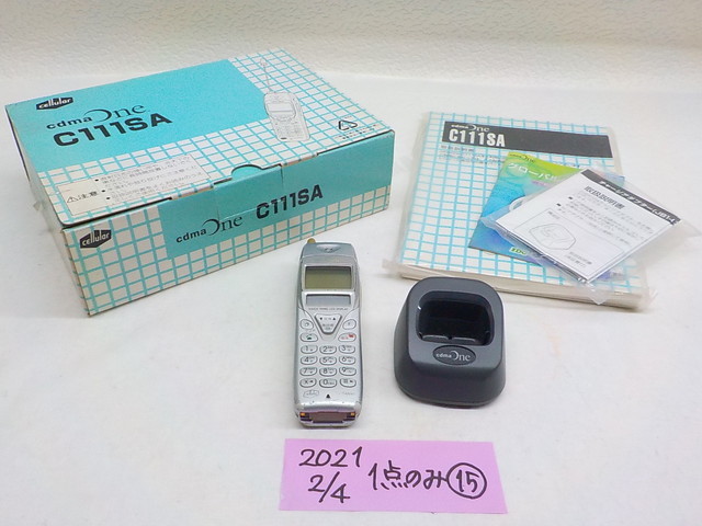 ♪1点のみ　cdma One C111SA 　中古　携帯電話　⑮　2021-2/4　（3-9）_画像1