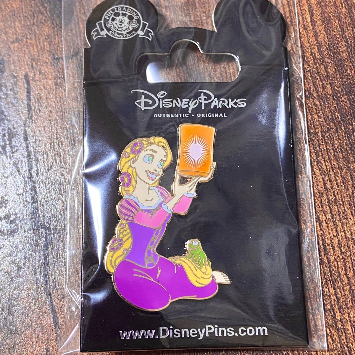 Paypayフリマ 日本未入荷 ディズニー 塔の上のラプンツェル パスカル ピンバッジ ピンバッチ プリンセス Wdw ピンズ アリエル Paypayフリマ 日本未入荷 ディズニー 塔の上のラプンツェル パスカル ピンバッジ ピンバッチ プリンセス Wdw ピンズ アリエル