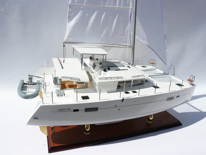 ○新品特価 豪華ヨット LAGOON 450F Catamaran 木製完成品 ○新品特価 豪華ヨット LAGOON 450F Catamaran 木製完成品