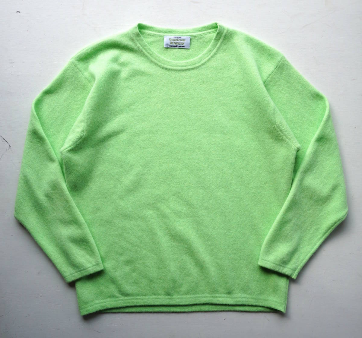 1990s ITALY made UNITED COLORS OF BENETTON Benetton high gauge knitted sweater 46 M~L rank lime green crew neck neon fluorescence color old clothes 