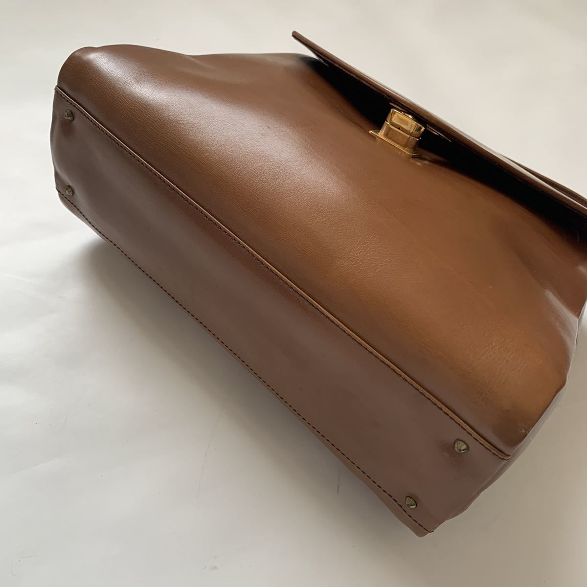 2022春夏新作 celine セリーヌ 2way ターンロック ショルダーバッグ