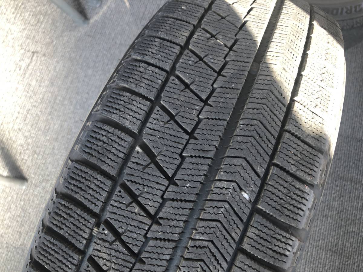 美品　手渡し可　アウディ　A1　 スポーツバック　純正　ブリザック　VRX　185/60R15　６ＪＸ１５ ＰＣＤ１００　５穴　ET29 ハブ径５６_画像10