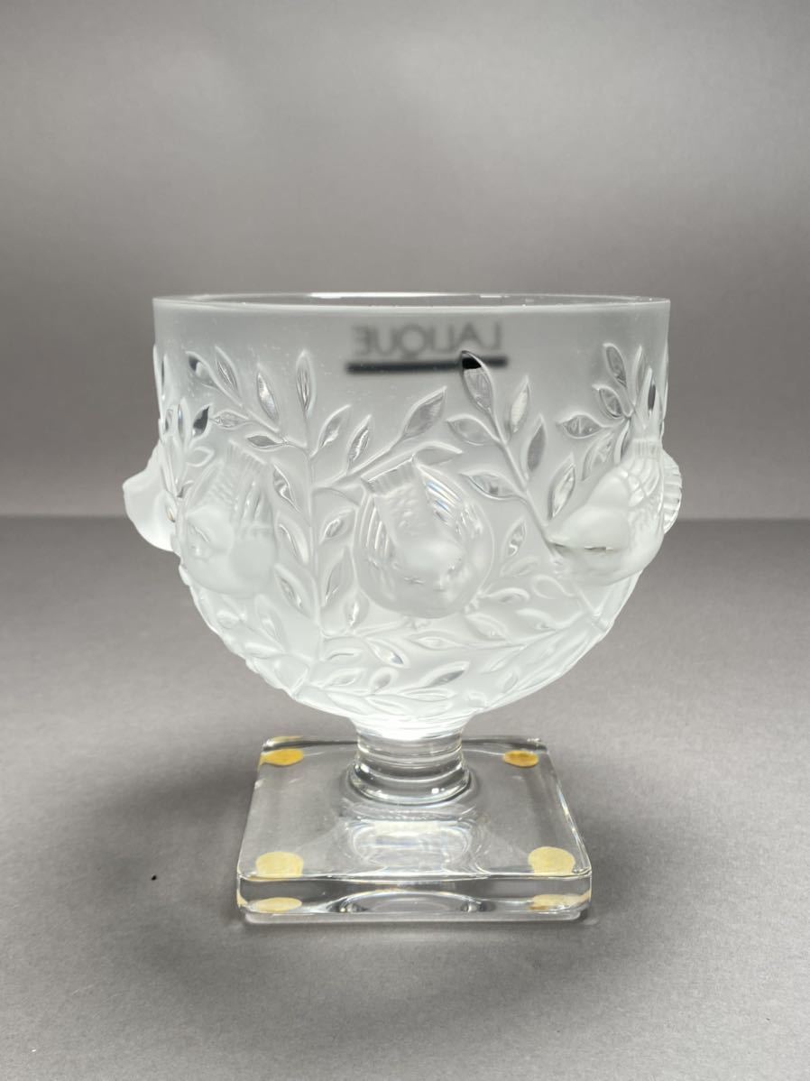 美品　箱付　ラリッククリスタルガラス LALIQUE Crystal フラワーベース 花瓶 小鳥　リーフ　デザイン 高さ13.5cm _画像1