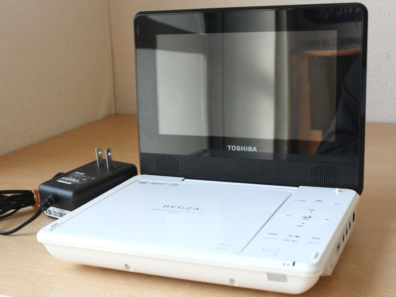 安い販売中 - 東芝ポータブルDVDプレーヤー REGZA SD-P77SW - 通販
