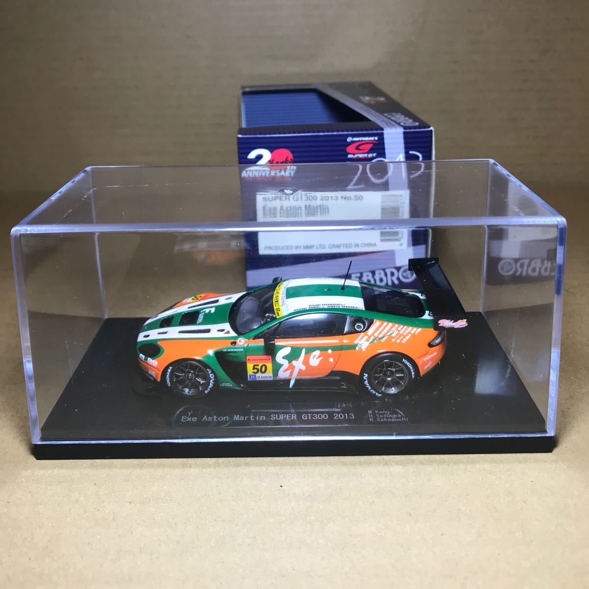 エブロ 1/43 SUPER GT300 2013 Exe アストンマーチン　ミニカー 