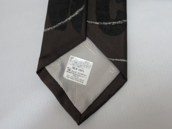 E3-14 не использовался галстук Vivienne Westwood шелк 100% Италия производства Vintage темно-коричневый чёрный алфавит рисунок 