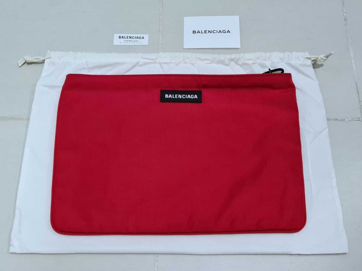 正規品 新品 未使用 約60%割引 BALENCIAGA バレンシアガ EXPLORER