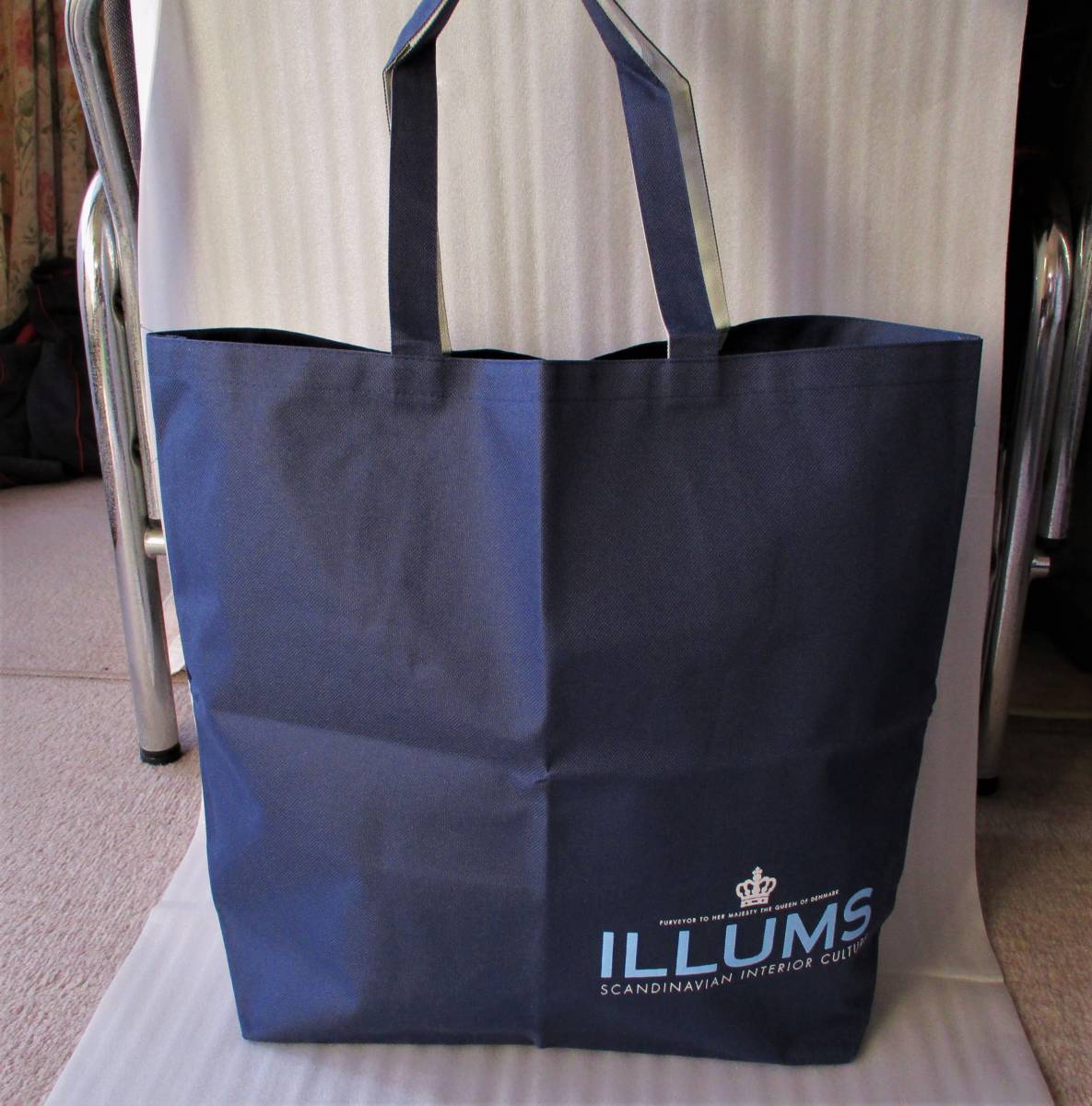 ★非売品・未使用★イルムス　トートバッグ　ネイビー★ILLUMS 　高島屋　大き目　ビッグトート_画像2