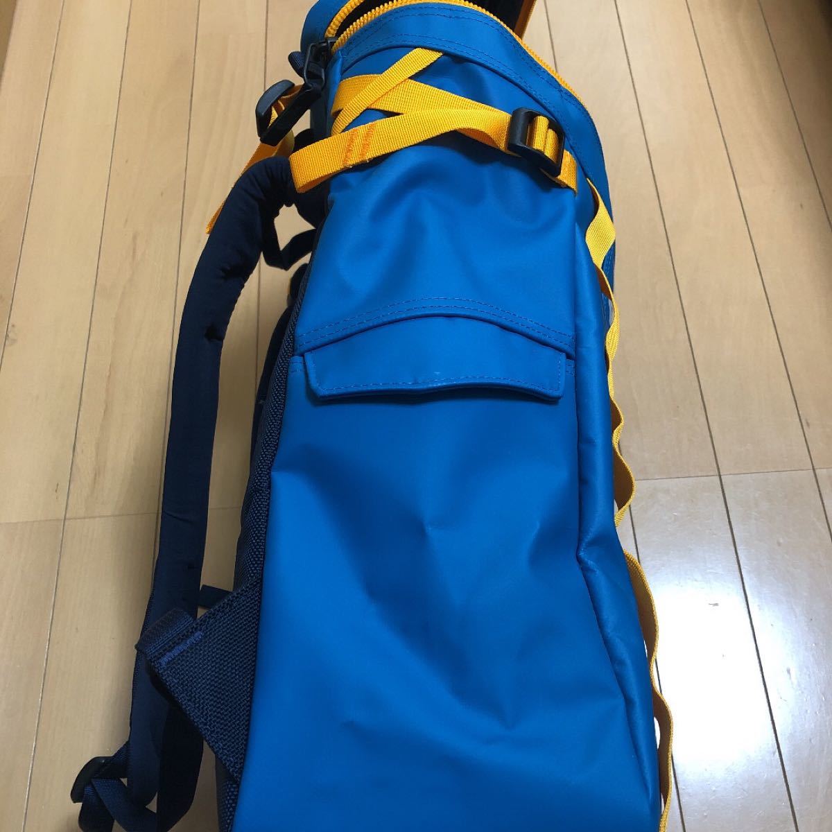 美品 完売品 希少カラー THE NORTH FACE BCヒューズボックス 美品 完売品 希少カラー THE NORTH FACE BCヒューズボックス