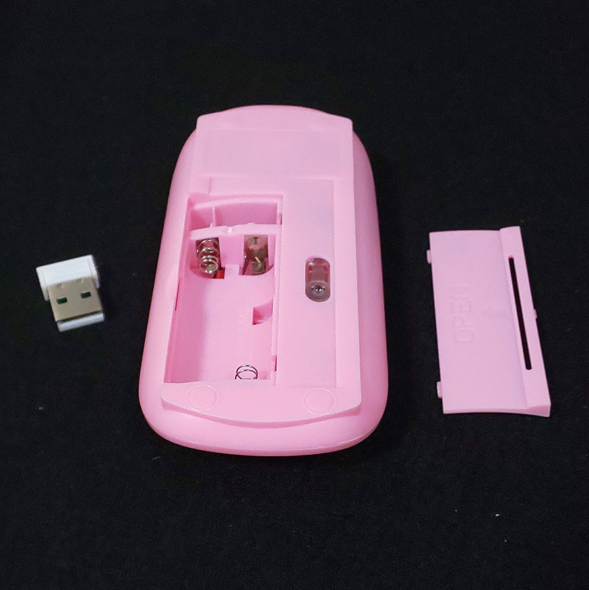 【特価】超薄型 ワイヤレス マウス ★ピンク 光学式 USBレシーバー 人間工学デザイン