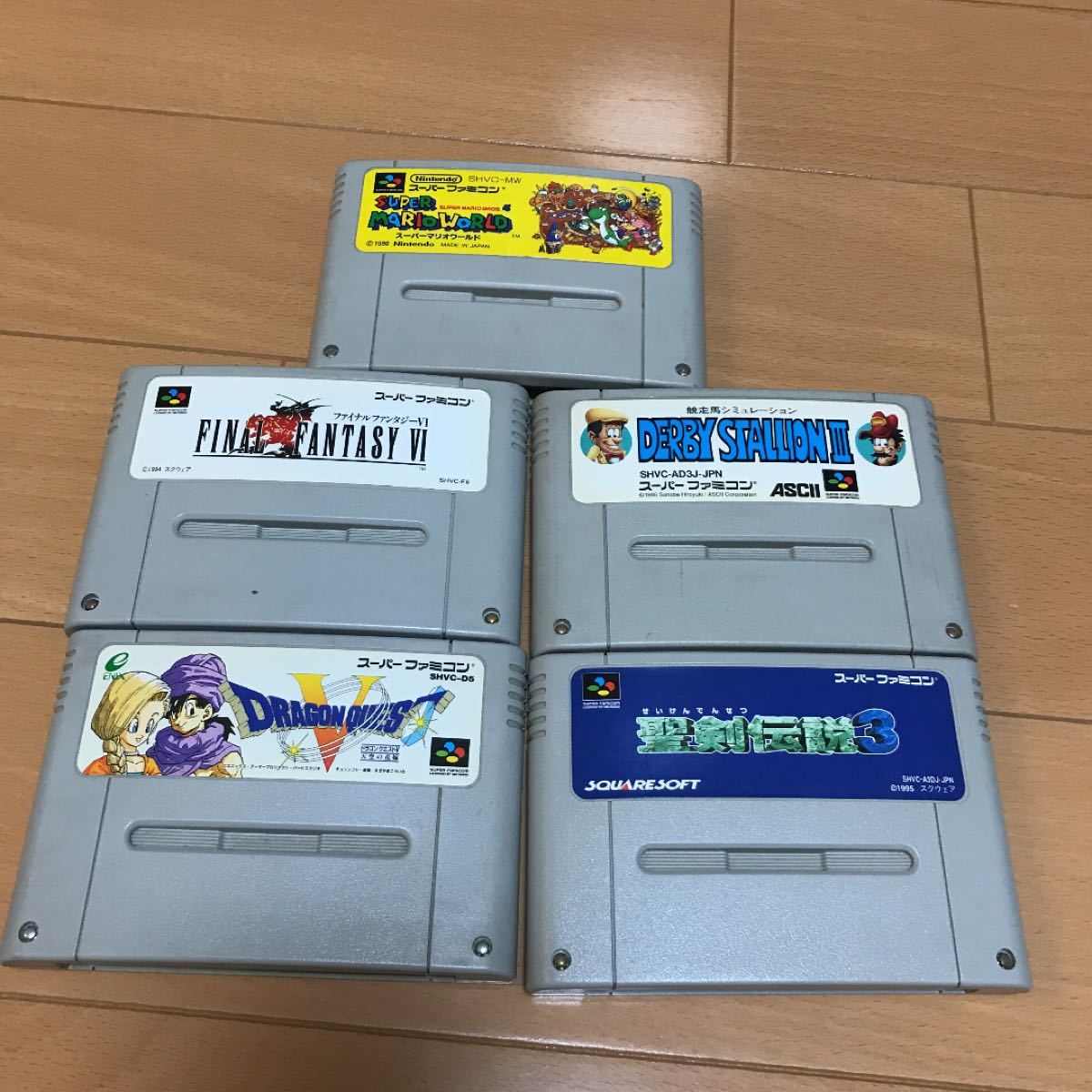 Nintendo スーパーファミコン本体　ソフト5本