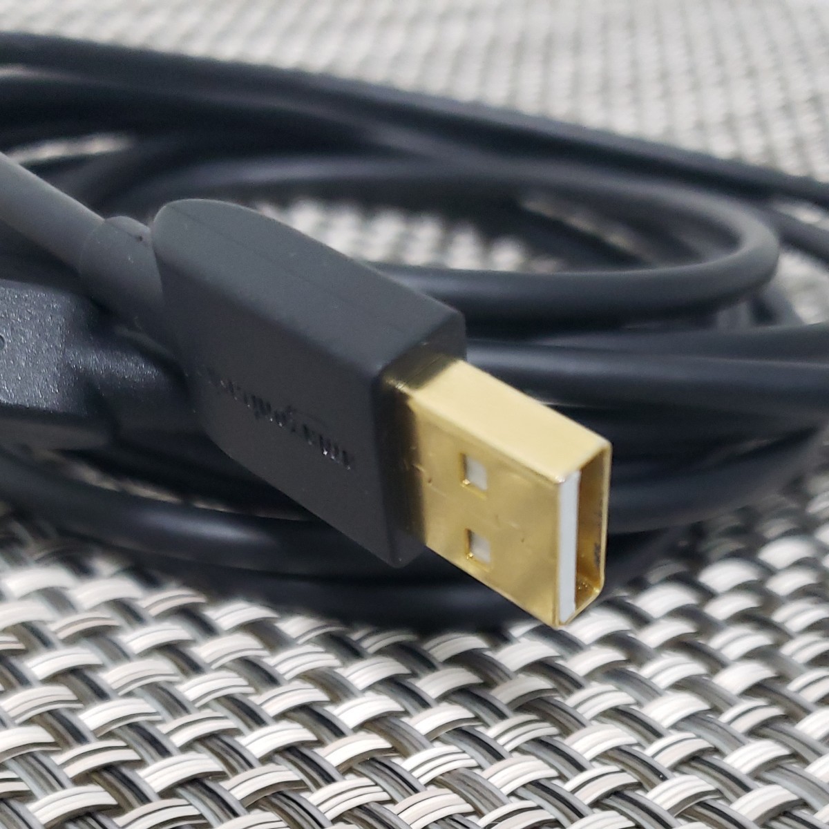 Amazonベーシック USBケーブル 3.0m (2.0タイプAオス - マイクロBケーブル) ブラック