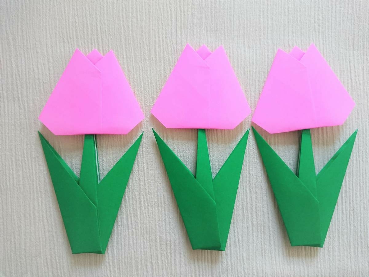 折り紙　春 入学 祝 『 チューリップ ピンク 3個 』② 花 壁面飾り 壁飾り ハンドメイド_画像1