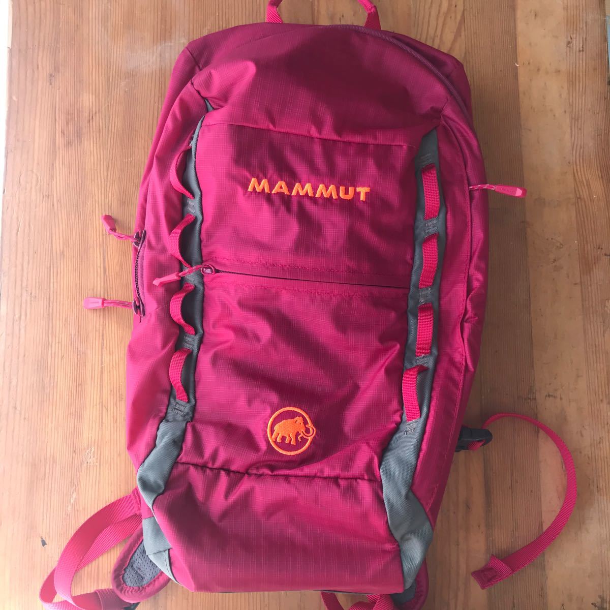 マムート バックパック MAMMUT リュック　12L