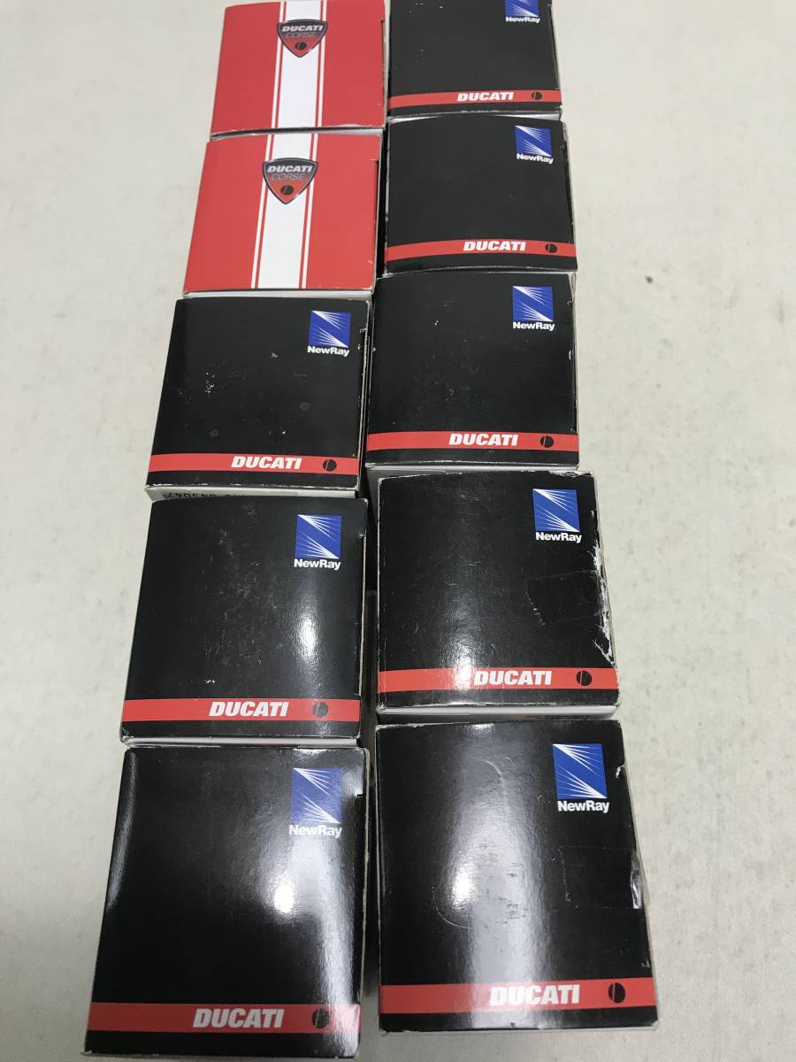 newray社 1/32 ドゥカティ シリーズ ミニチュアモデル 10台 newray社 1/32 ドゥカティ シリーズ ミニチュアモデル 10台