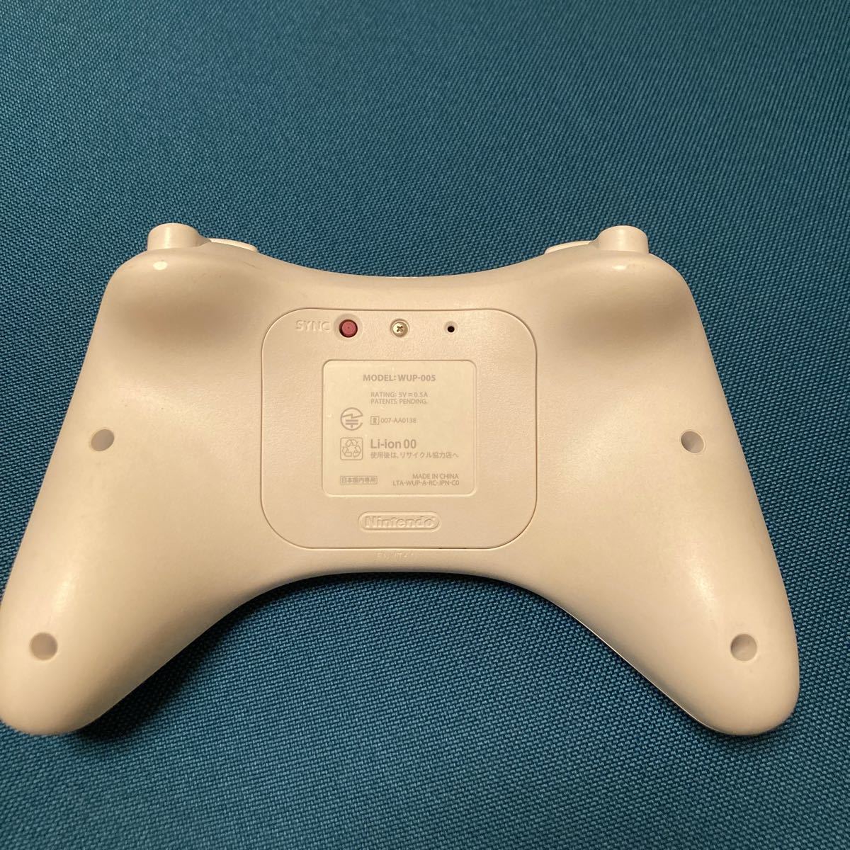 Wii U PROコントローラー プロコントローラー ホワイト 純正品 任天堂 充電ケーブル