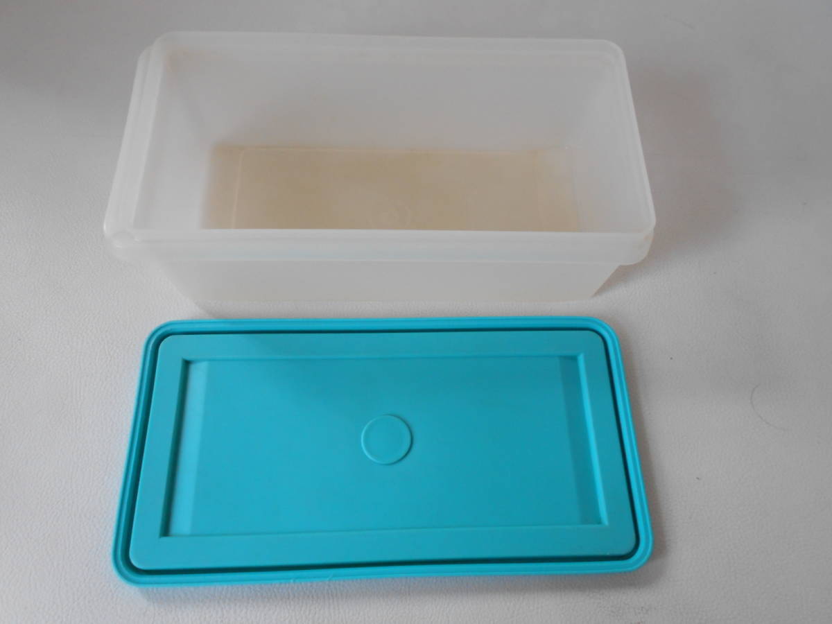 T / Tupperware タッパーウェア SSセット 大 すのこ無し 水色 2.2L 中古品_画像5