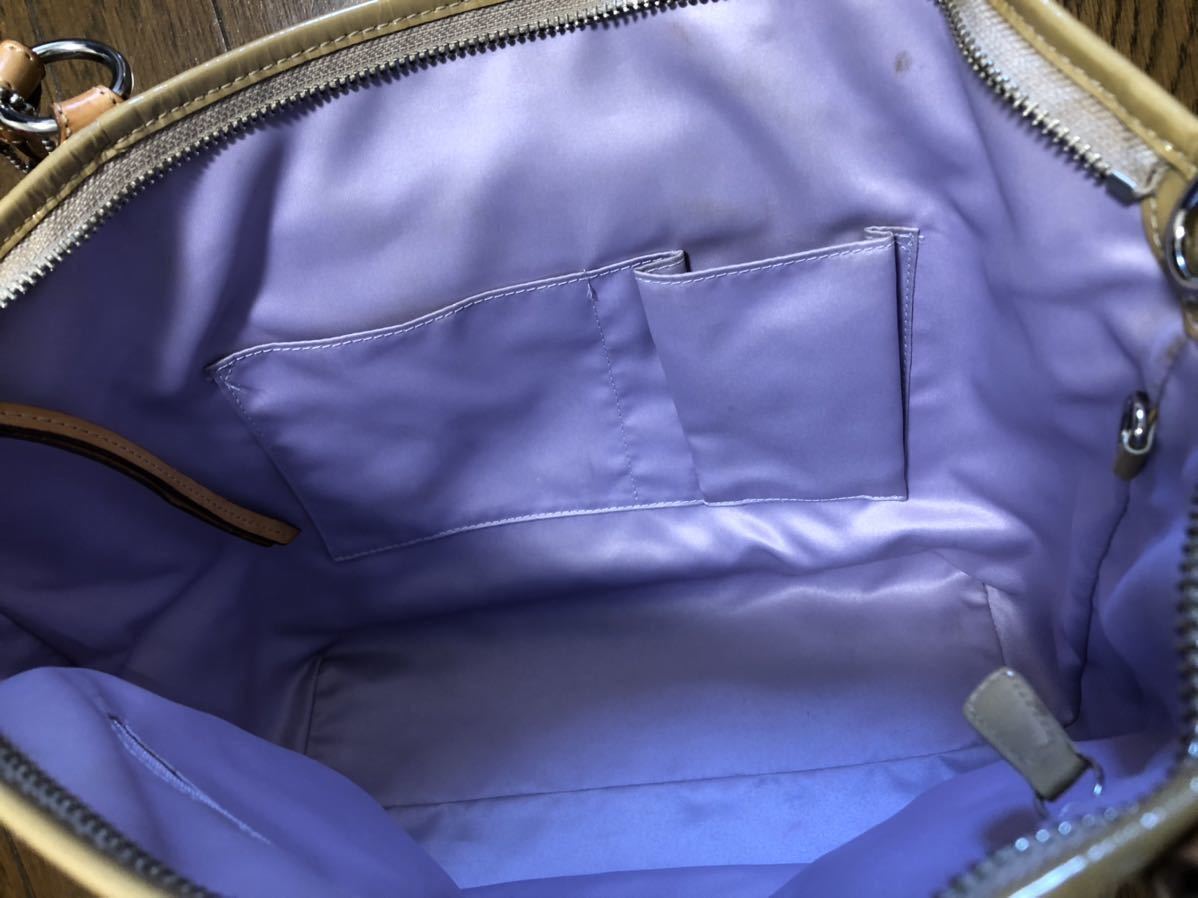COACH トートバッグ ショルダーバッグ シグネチャー パテント エンボス