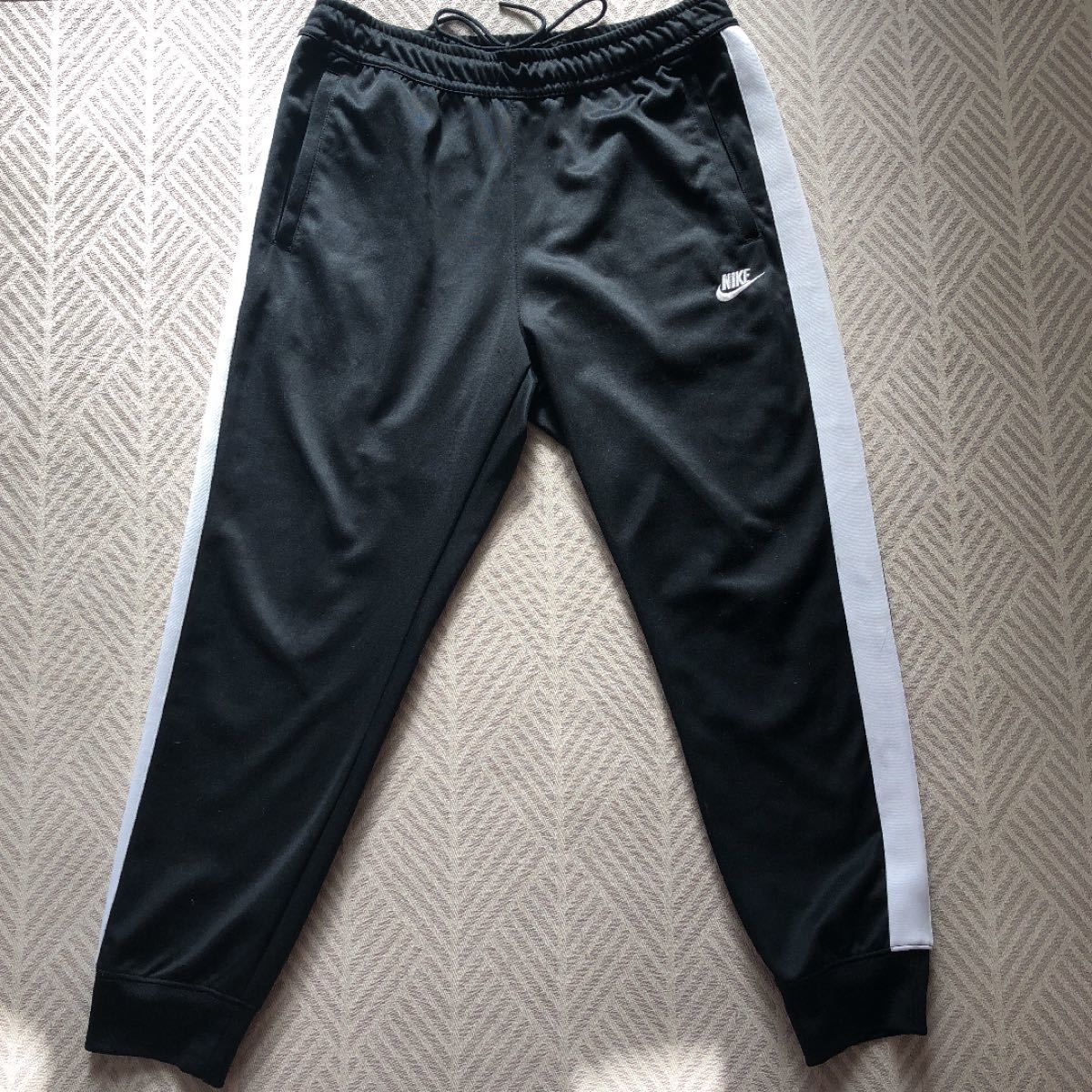 NIKE ジャージ トラックパンツ ライン ナイキ 黒 白|Yahoo NIKE ジャージ トラックパンツ ライン ナイキ 黒 白|Yahoo