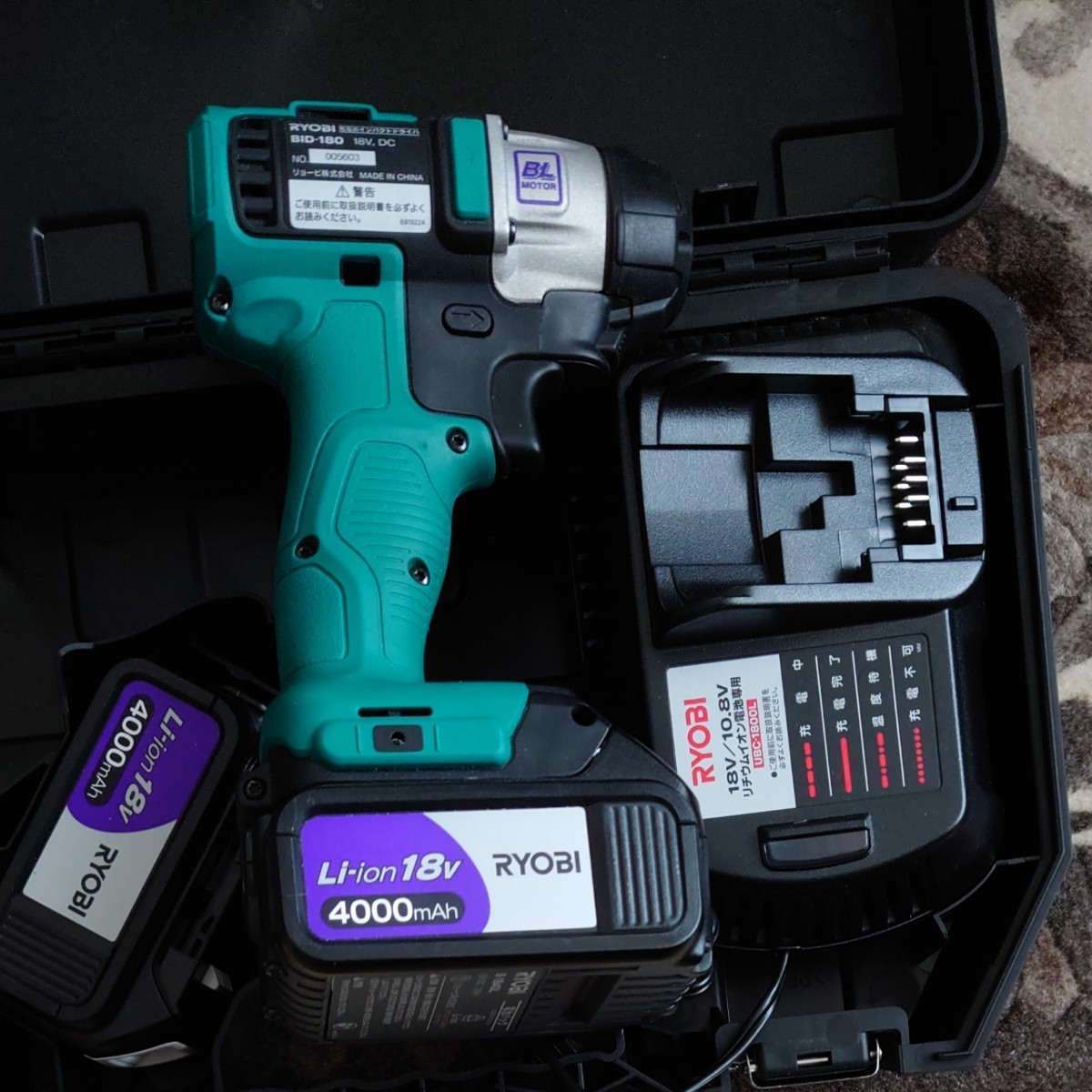 RYOBI インパクトドライバーBID-180 18v4000mh