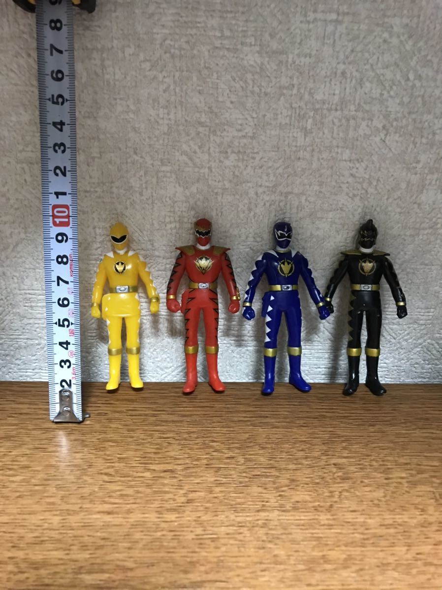  secondhand goods Bakuryuu Sentai Abaranger [ approximately 10cm sofvi abare Max aba Rebel- abare yellow abare black 4 body set ] postage 220 jpy 