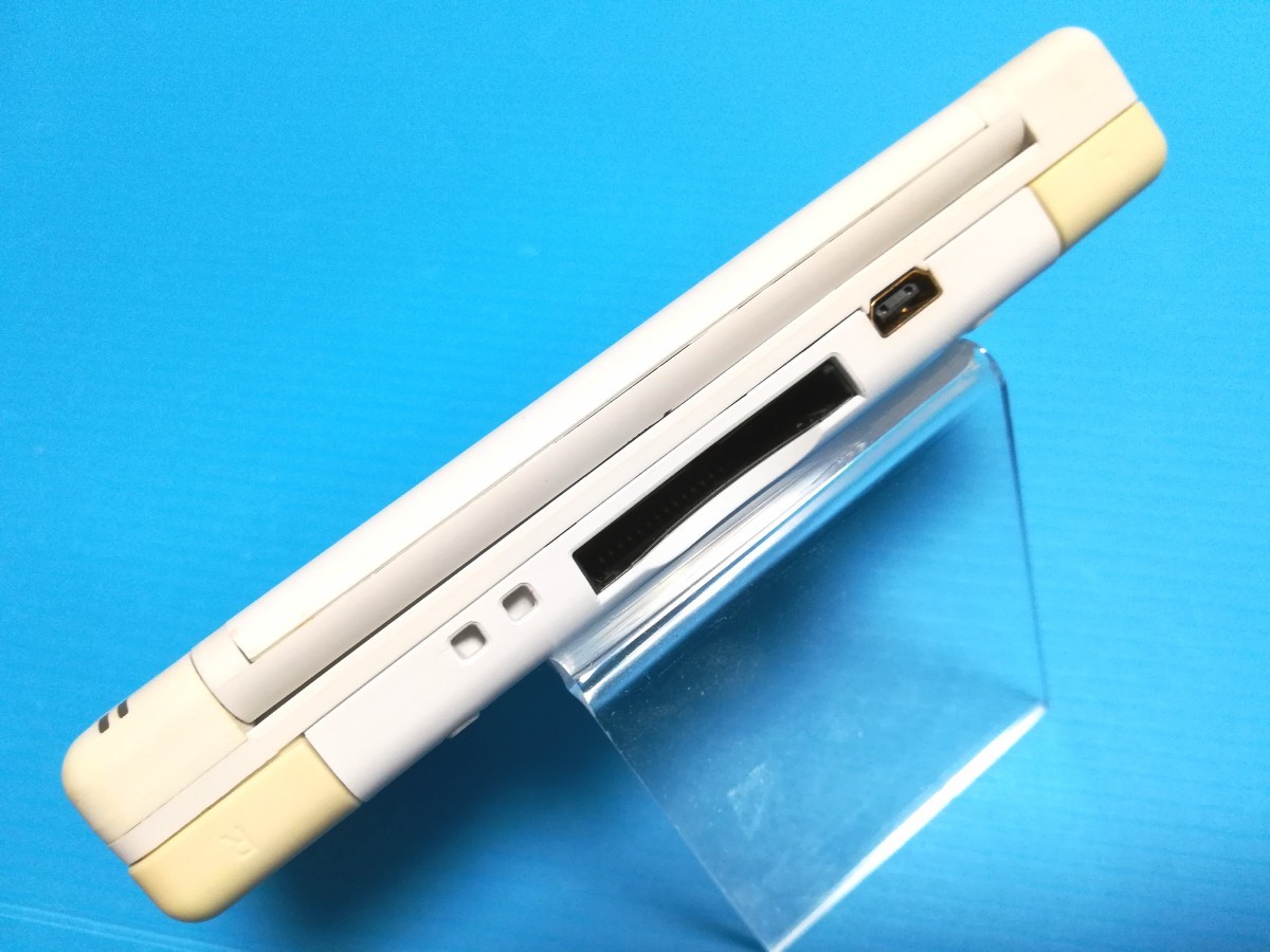 ニンテンドーDSLite 本体 ポケモンセンターオリジナル 限定 ニンテンドーDSLite 本体 ポケモンセンターオリジナル 限定