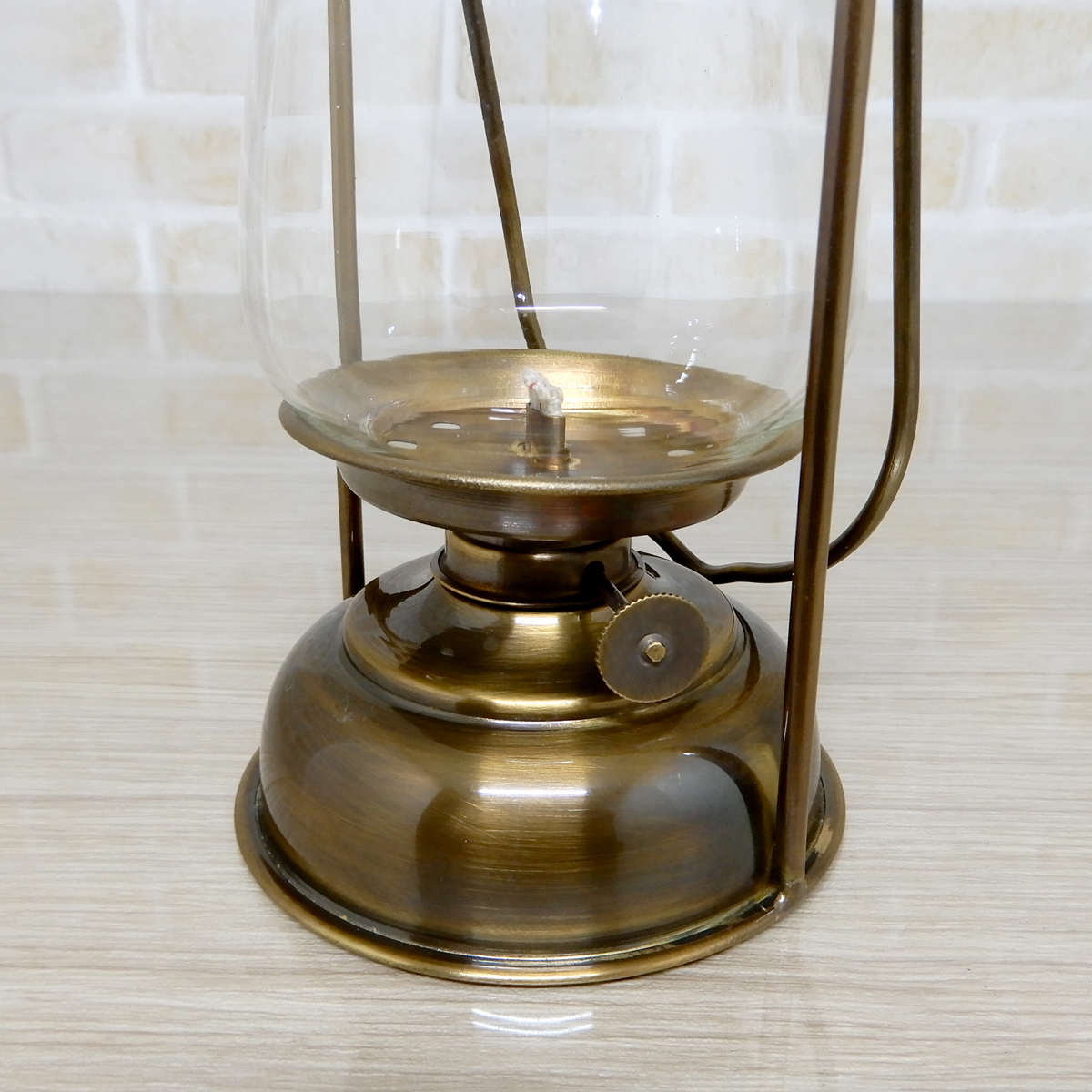 替芯付【送料無料】新品 Skaters Style Oil Lantern - Antique Solid Brass 【日本未発売】◇スケーターズ 真鍮 ハリケーンランタン ブラス