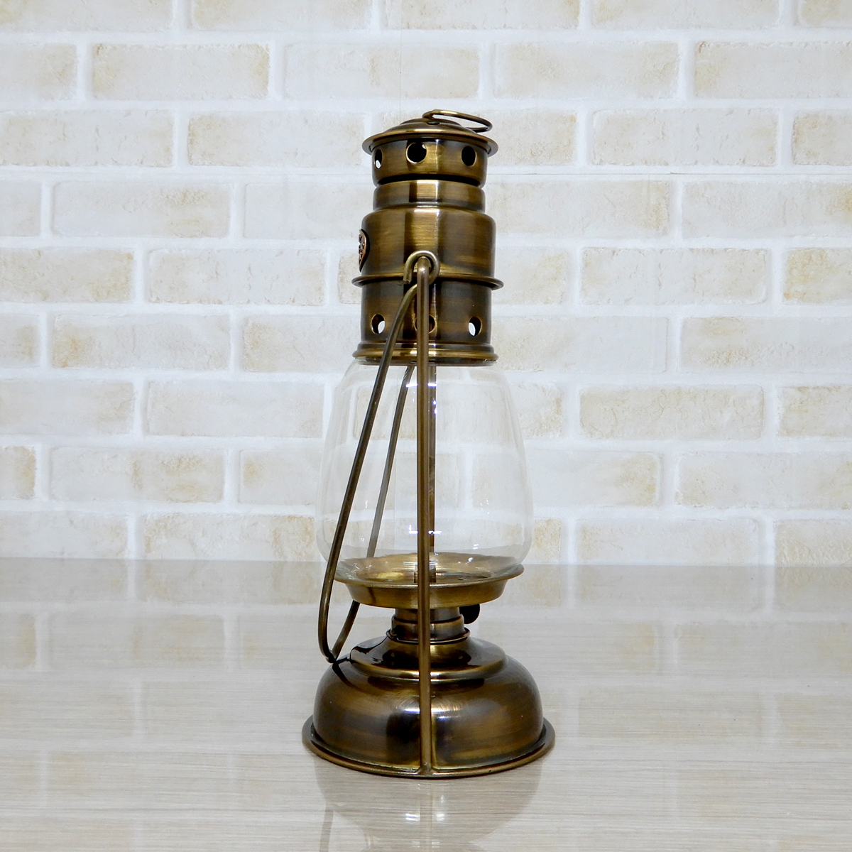 替芯付【送料無料】新品 Skaters Style Oil Lantern - Antique Solid Brass 【日本未発売】◇スケーターズ 真鍮 ハリケーンランタン ブラス