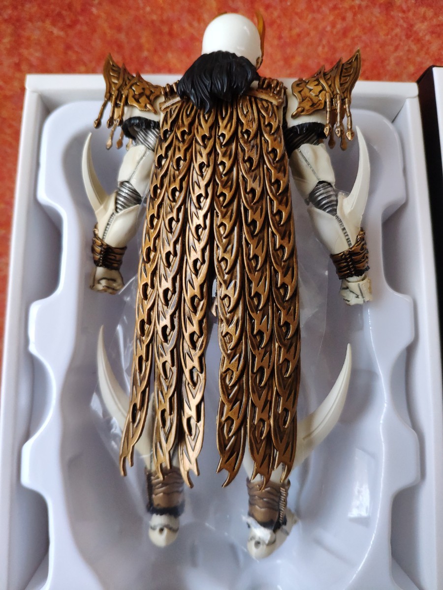 S H フィギュアーツ真骨頂 仮面ライダークウガ ン・ダグバ・ゼバ S H フィギュアーツ真骨頂 仮面ライダークウガ ン・ダグバ・ゼバ